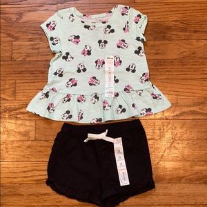 NWT Minnie Mouse Outfit